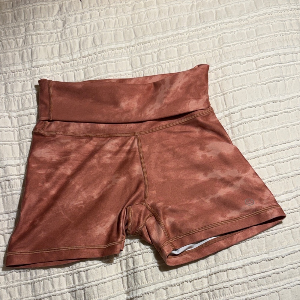 Tie die biker shorts